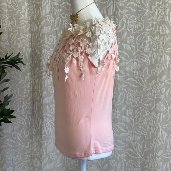 Pink & Ivory 3D Layered Crochet Flower Detail Fairycore Coquette Top Size S/M - Picture 7 of 8